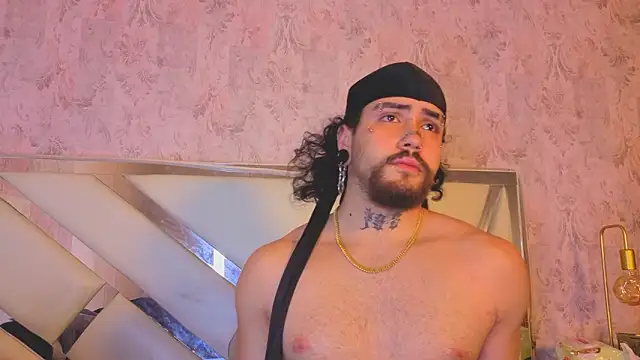 Benny_and_Mark Chat XXX in diretta