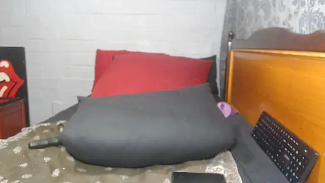 BOOTYDIVAXXX 在線直播表演