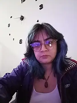 Chatroom XXX en direct de LylaVixxen