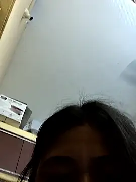 mini27mimi's Live XXX Chat