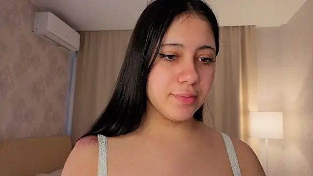 Chatroom XXX en direct de CarolynnBudy