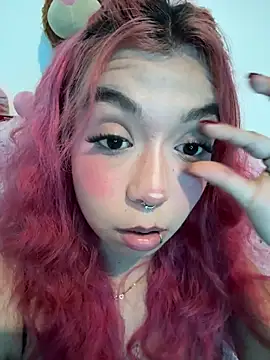 Show modela Valen-Foxx1 na web-kameri