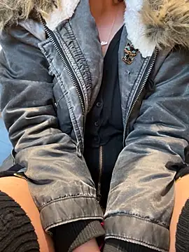 NataKitten: онлайн-секс-чат