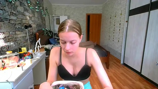 XXX chat uživo modela __Aphrodita__wow__