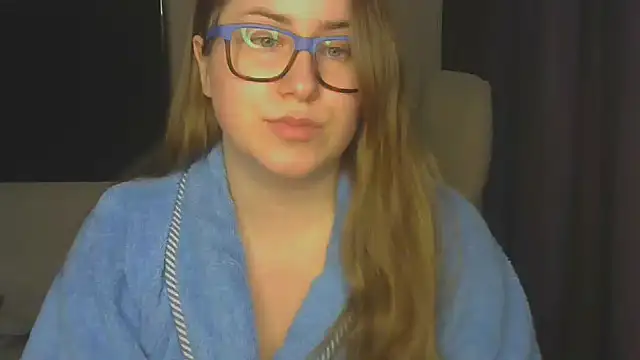 SeasonalSomeone Chat XXX live