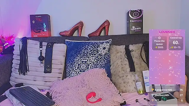 Petite_pepper: онлайн-секс-чат