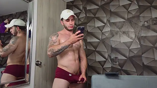 Latino_stud4u – Kamerová šou