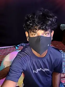 hotcopuleandsweet: διαδικτυακό σόου στην κάμερα