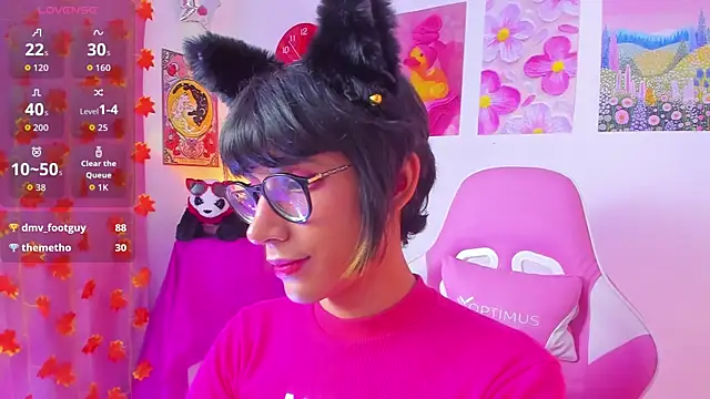 Madeline_21's Webcam Show