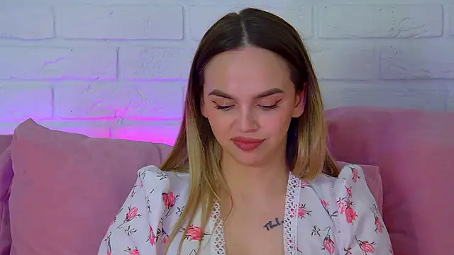 AnitaVenture: απευθείας συνομιλία ΧΧΧ