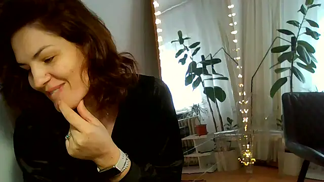 Ms-Lust1- – Naživo XXX chat