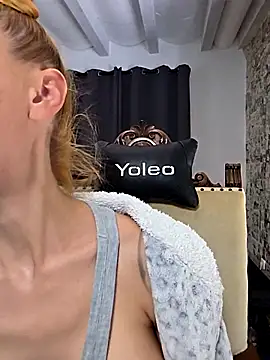 kylie_blck élő XXX-chatje