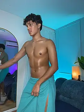 Leo_Savage_ Live XXX-Chat