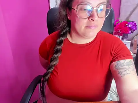 Czat XXX na żywo – Sarah_Boobs_