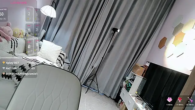 Mary-0808 Show Webcam