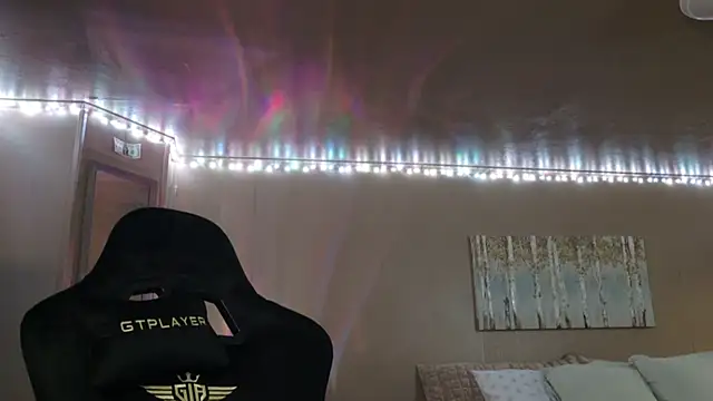 แชท XXX สดของ mavismable