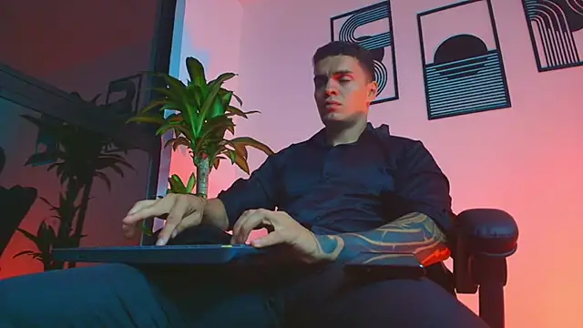 ALPHA_DOMINUS_ Chat XXX in diretta