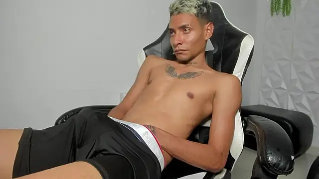 lunay_bigcock420 Pertunjukan Webcam