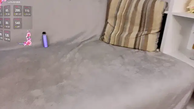 Chat XXX en directo de VinnieMaida