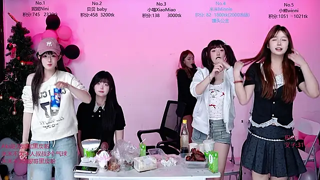 CM---002のライブXXXチャット