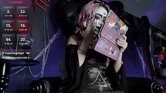 Navier__ Chat XXX in diretta