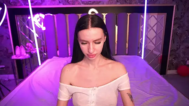 Snow_WhiteeeX 即時 XXX 聊天