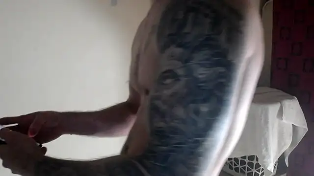 Kenner_fox77 Show in webcam