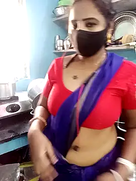 tamil_Vennila's Live XXX Chat