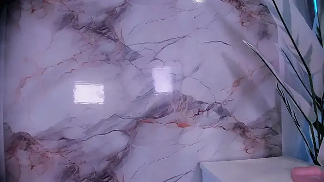 Calyselen live XXX chat