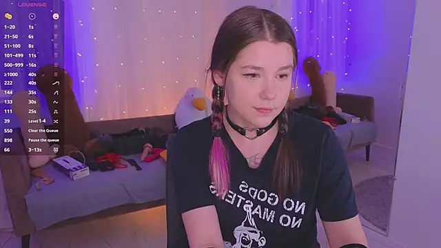 Mira_Falls: απευθείας συνομιλία ΧΧΧ