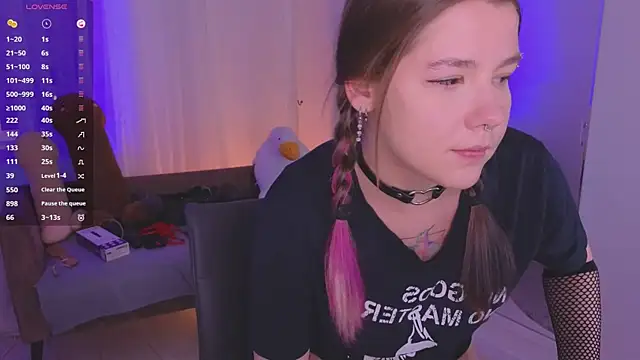 Mira_Falls' Live XXX Chat