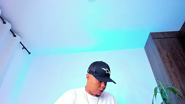 XXX chat uživo modela Randdy_333