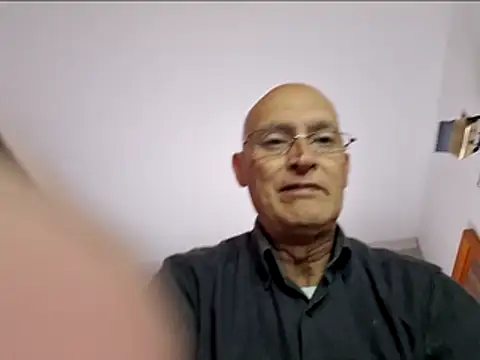 Pokazy przed kamerką – Josepigual007