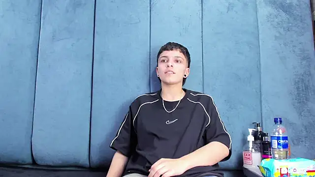 Megan_Thompson_n Live XXX chat