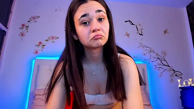 TinyBlair Adlı Modelin Canlı XXX Sohbeti