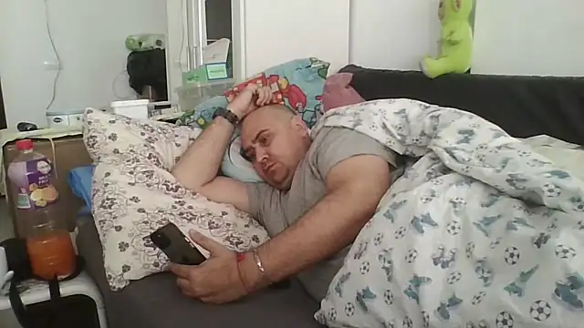 vitalik66679 Chat XXX in diretta