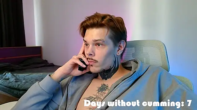 DENIS_HERE Chat XXX in diretta