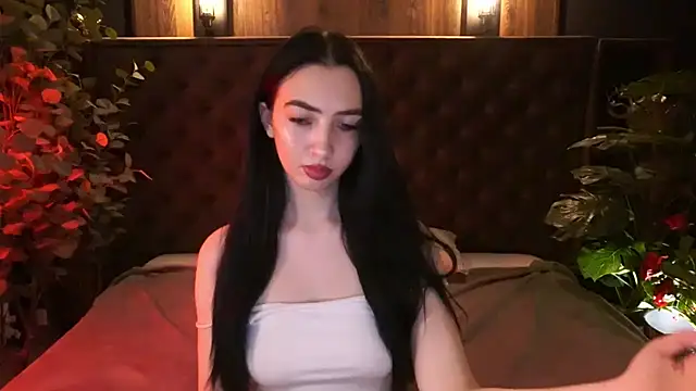 دردشة WildKittenX_ الجنسية المباشرة