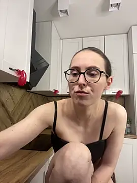 MartiniiSelenna – Live XXX-chat