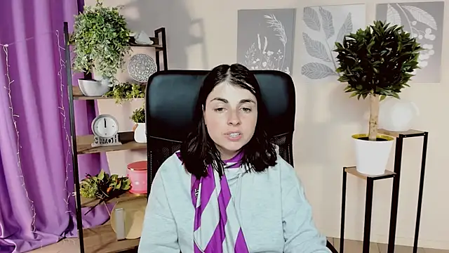 Онлайн чат XXX MartaEdams