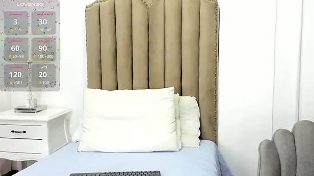 zusan_king_ Chat XXX live