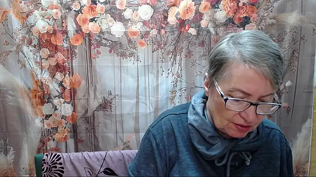 Онлайн чат XXX OlgaLuck