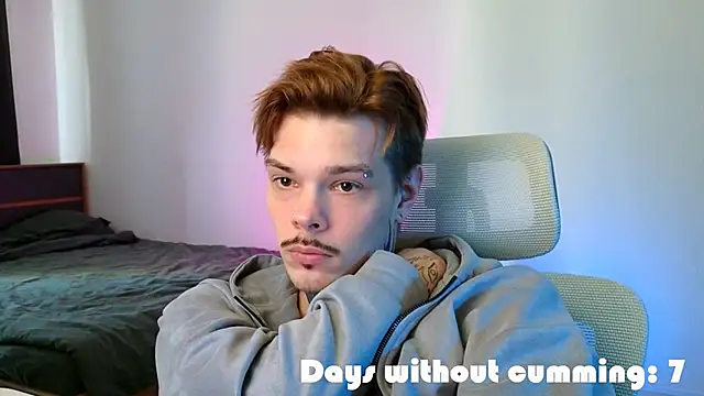 DENIS_HERE Webcam Show