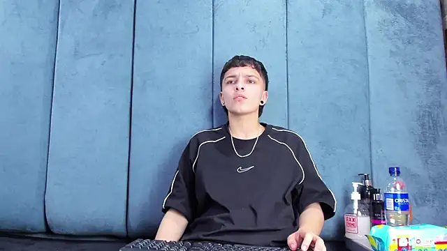 Megan_Thompson_ Chat XXX live