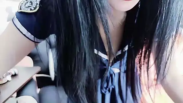 Bino119's Live XXX Chat