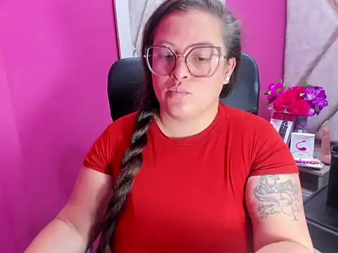 แชท XXX สดของ Sarah_Boobs_