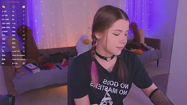 Czat XXX na żywo – Mira_Falls