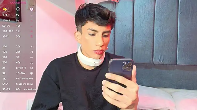 Czat XXX na żywo – Erick_Velveth