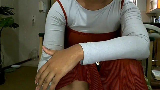 NewBeginnings8's Webcam Show