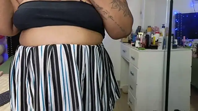 charlotte_077: απευθείας συνομιλία ΧΧΧ